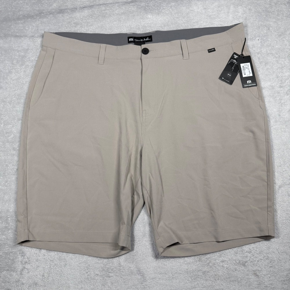 TravisMathew Starnes Shorts Mens 42 Khaki Performance Golf Stretch 1MQ081